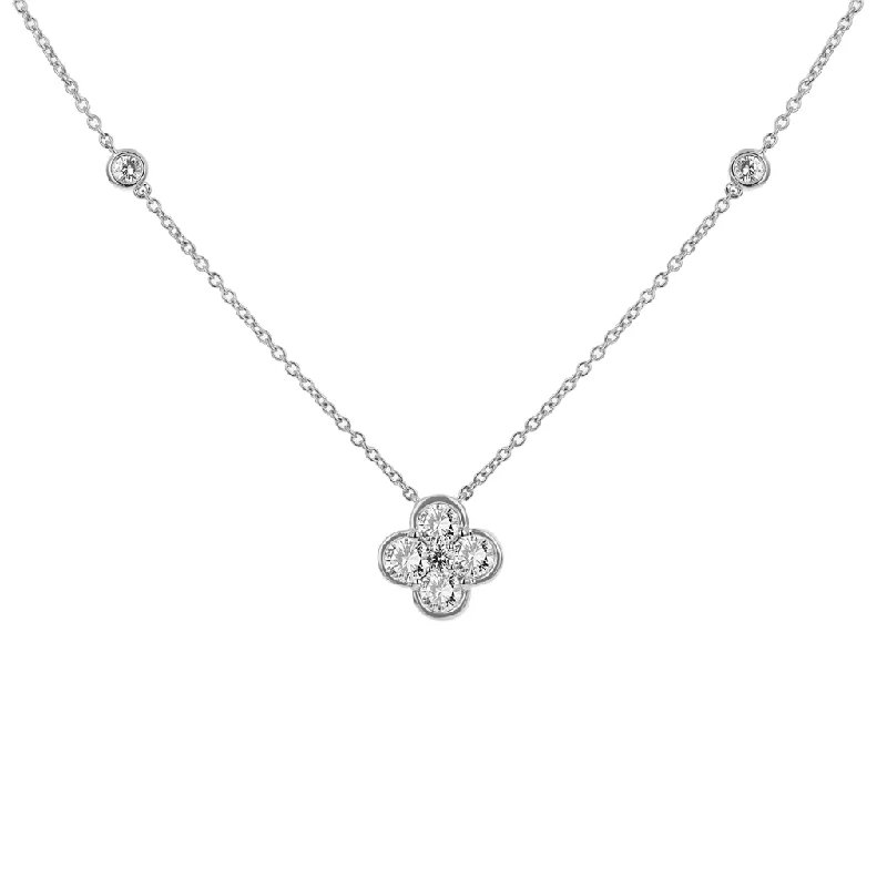 Silver Necklaces-18K White Gold Natural Diamonds Flower Necklace