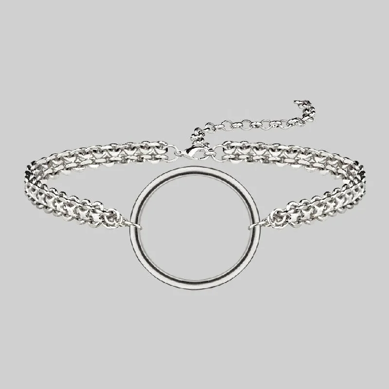 Infinity Necklaces-PARADOX. Oversized Ring Chain Choker - Silver