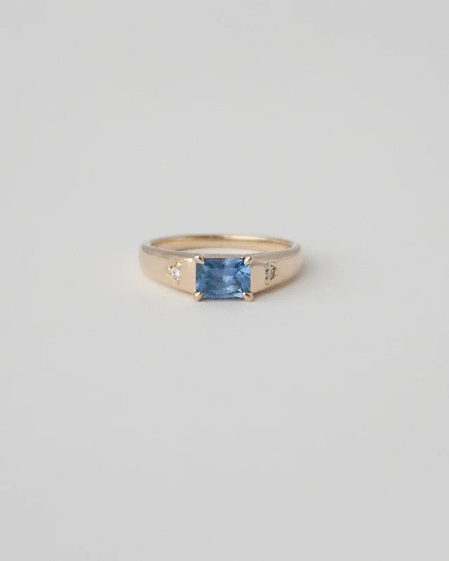 Engagement Rings with Custom Birthstones-THE GAZER RING | CORNFLOWER BLUE SAPPHIRE